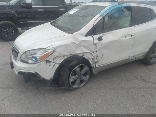 Photo 5 VIN: KL4CJBSB6EB785702 - BUICK ENCORE 