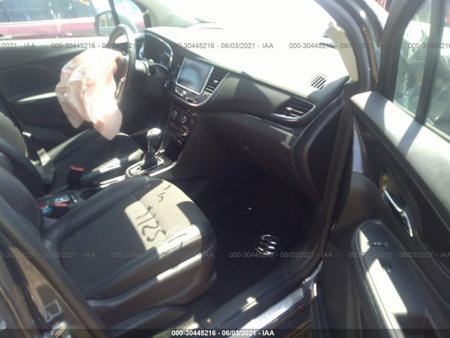 Photo 4 VIN: KL4CJBSB7JB693038 - BUICK ENCORE 