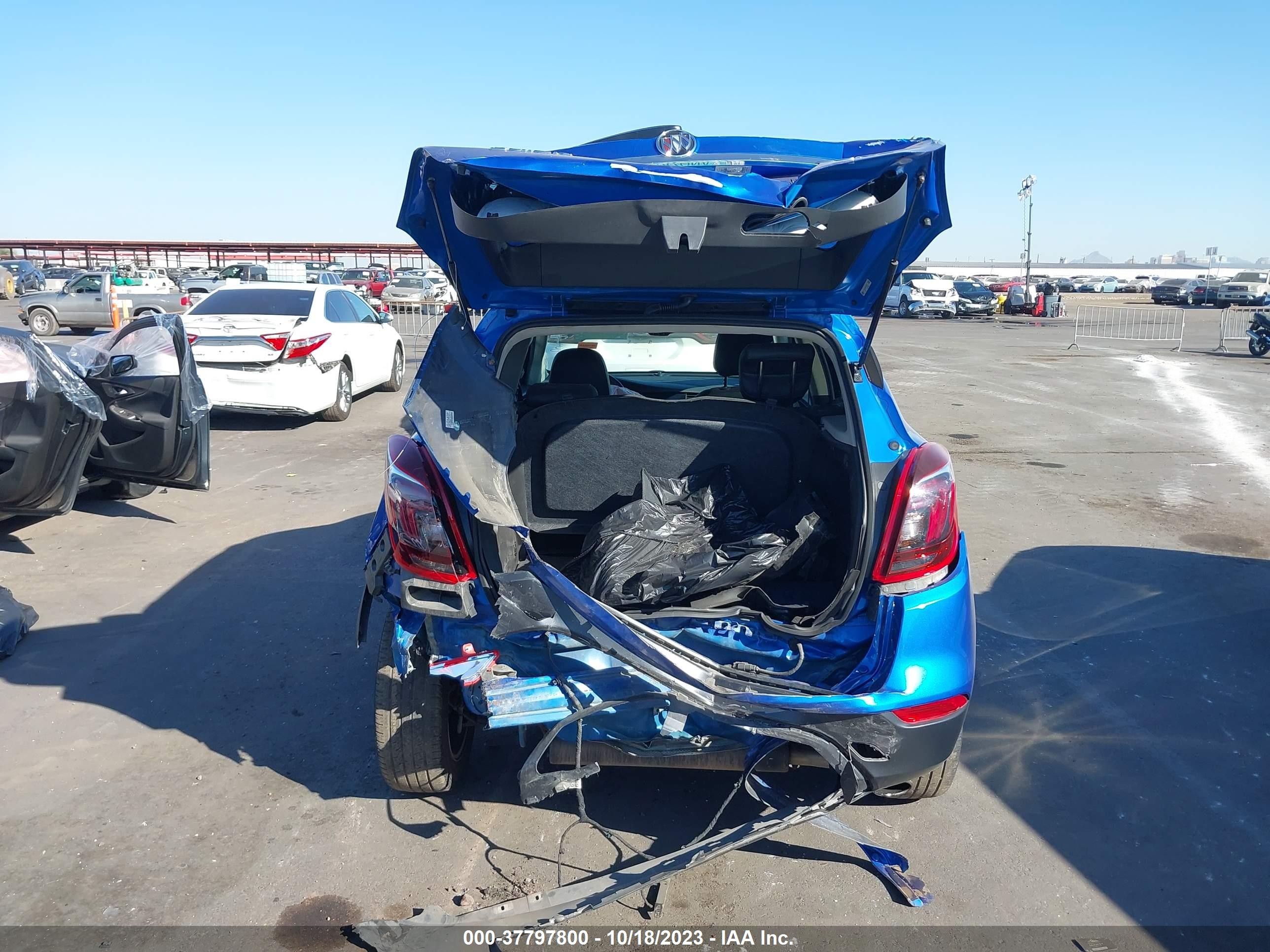 Photo 15 VIN: KL4CJBSB8HB016073 - BUICK ENCORE 