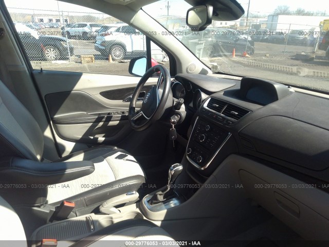 Photo 4 VIN: KL4CJBSB9FB131214 - BUICK ENCORE 