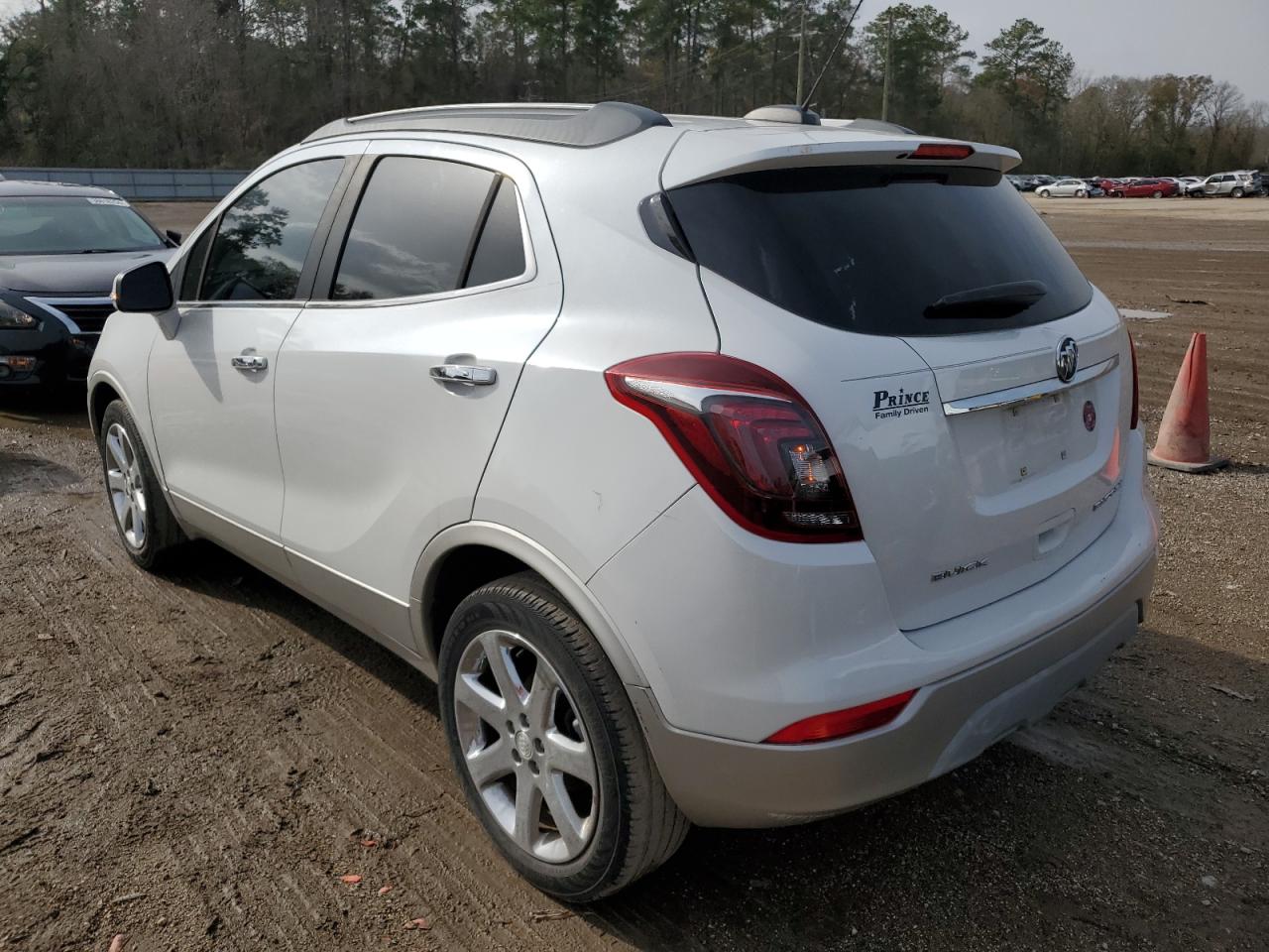 Photo 1 VIN: KL4CJBSB9JB642687 - BUICK ENCORE 