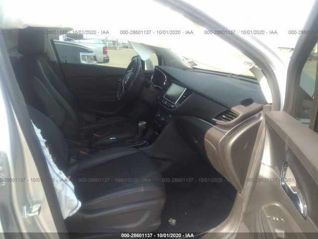 Photo 4 VIN: KL4CJBSBXHB136568 - BUICK ENCORE 