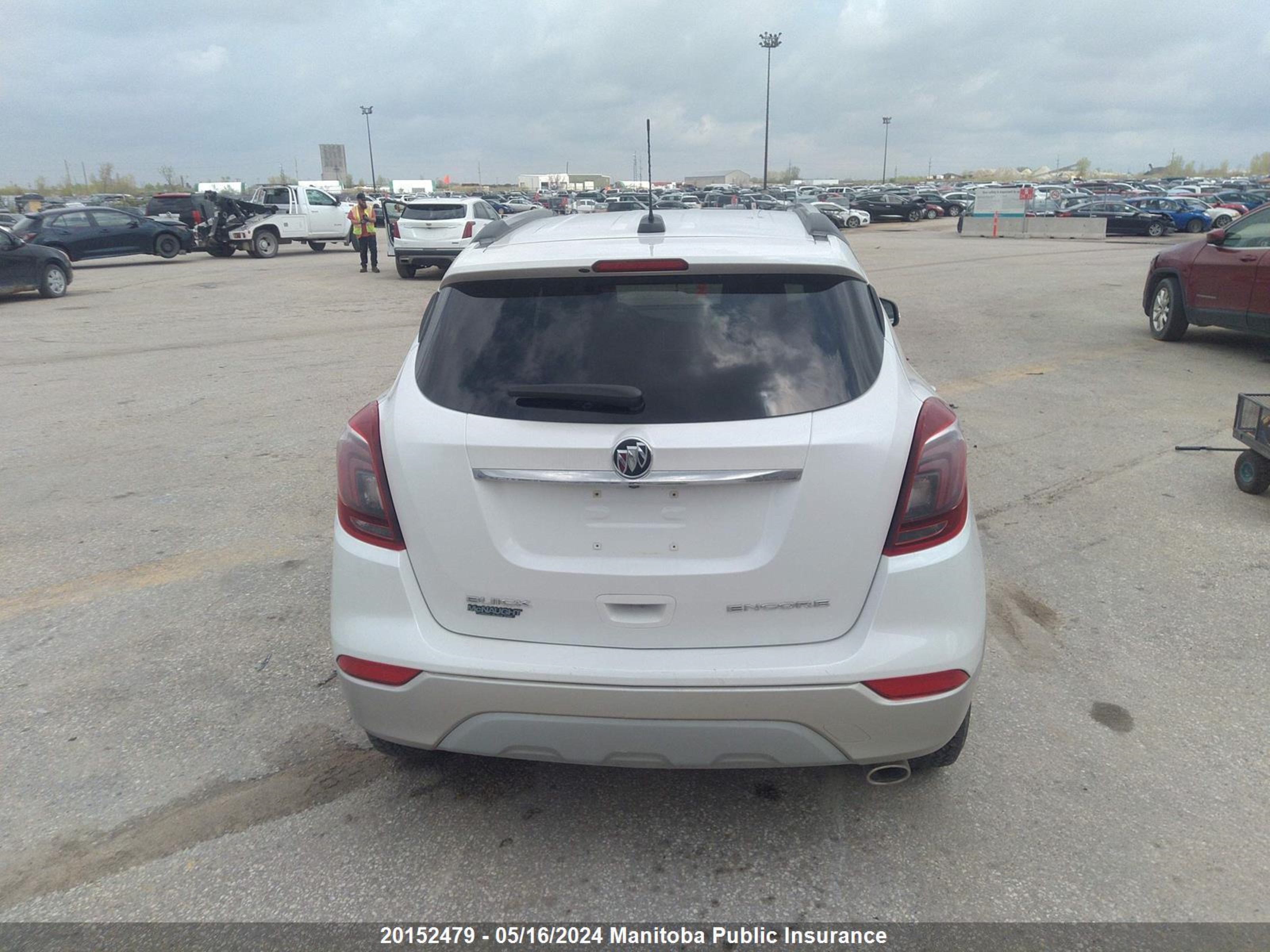 Photo 15 VIN: KL4CJBSMXHB015573 - BUICK ENCORE 