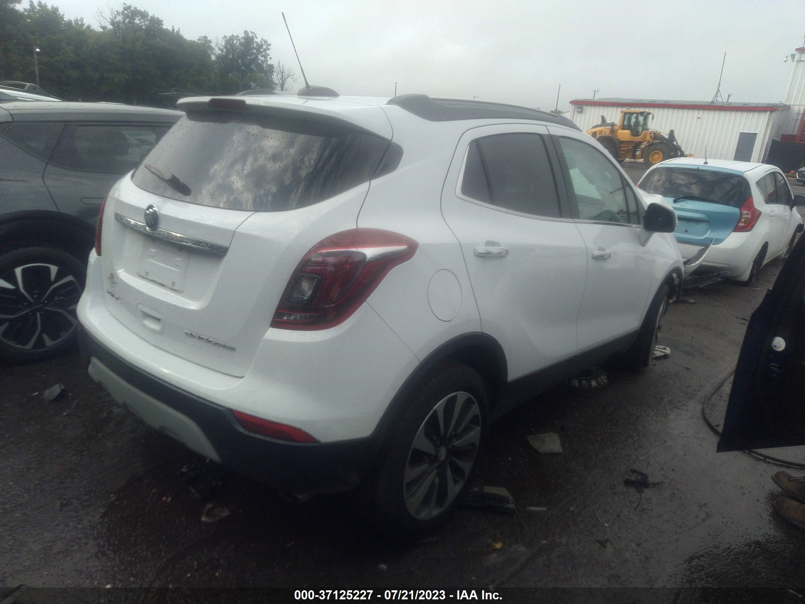 Photo 3 VIN: KL4CJCSB0HB026893 - BUICK ENCORE 