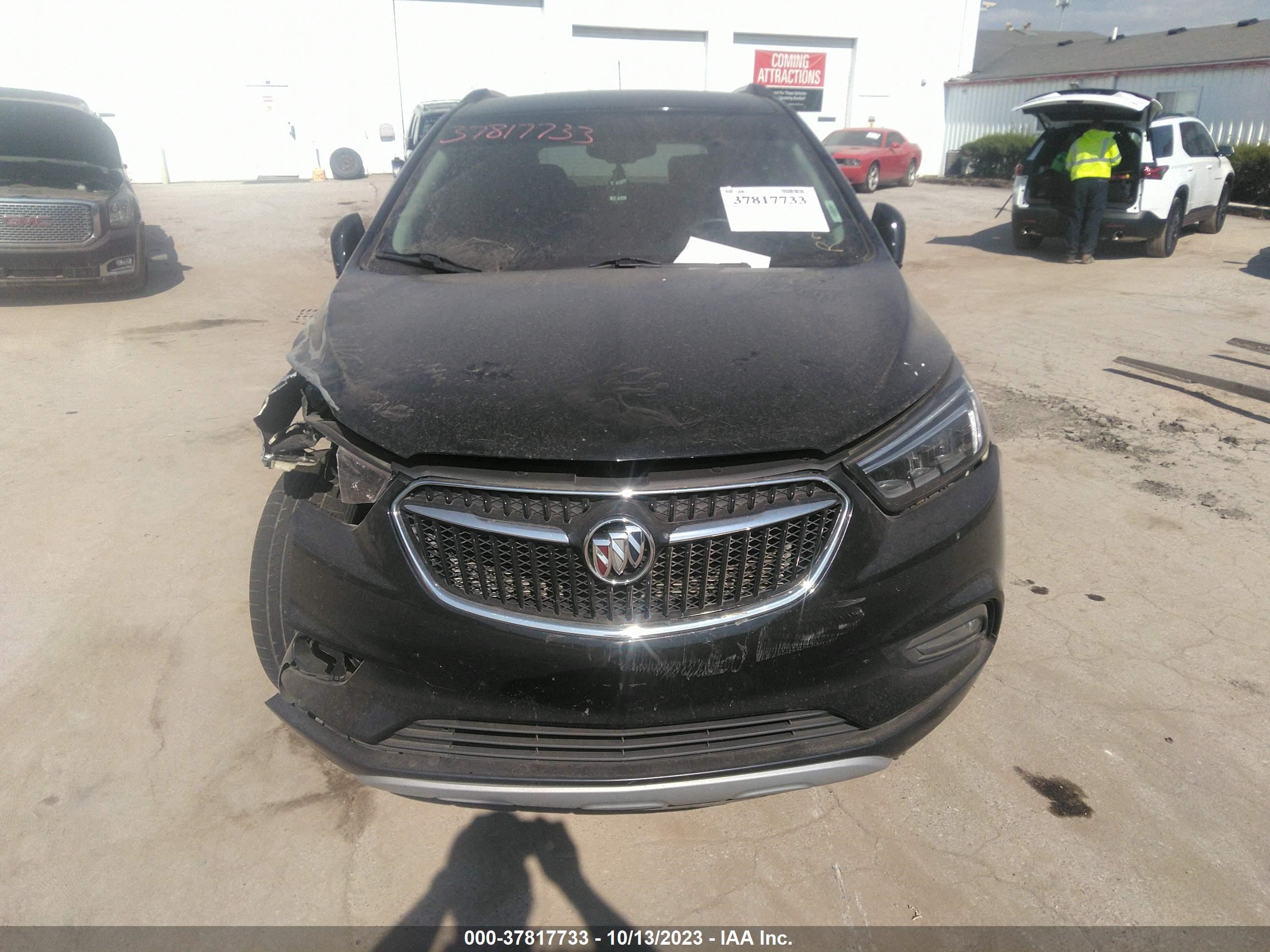 Photo 10 VIN: KL4CJCSB8HB205618 - BUICK ENCORE 