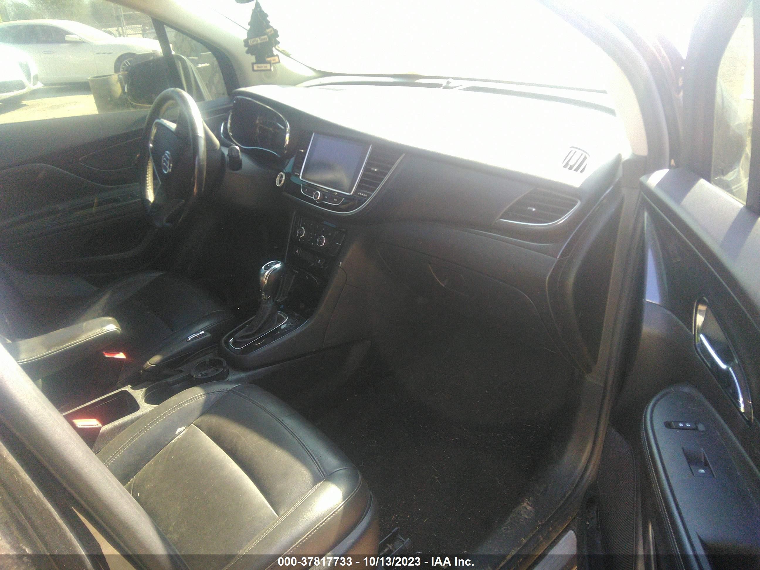 Photo 4 VIN: KL4CJCSB8HB205618 - BUICK ENCORE 