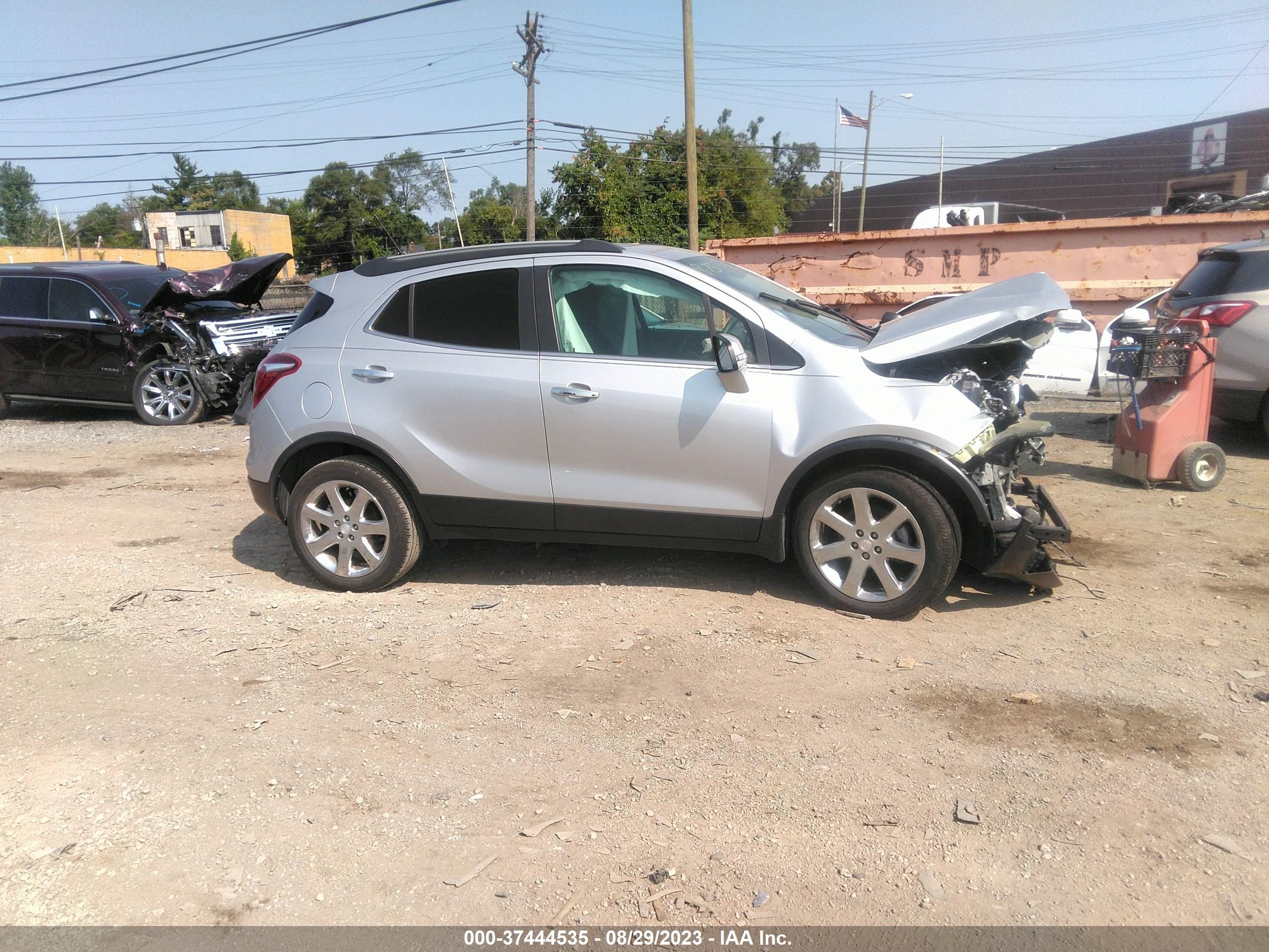 Photo 11 VIN: KL4CJCSB8JB550881 - BUICK ENCORE 