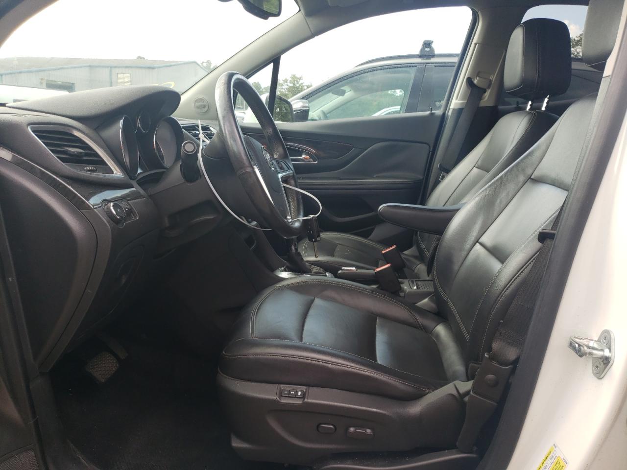 Photo 6 VIN: KL4CJCSB9FB088077 - BUICK ENCORE 