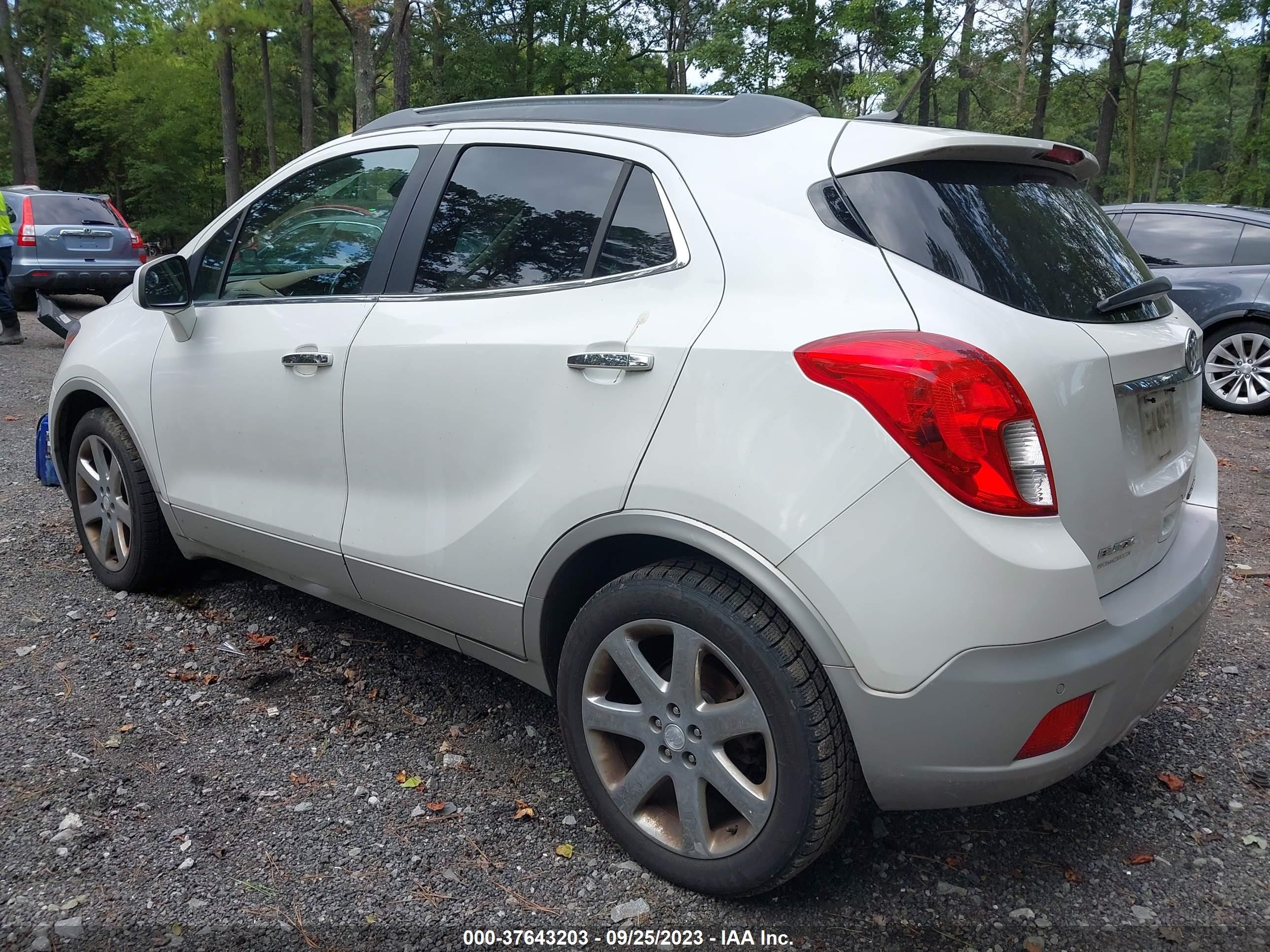 Photo 2 VIN: KL4CJDSB7DB176662 - BUICK ENCORE 