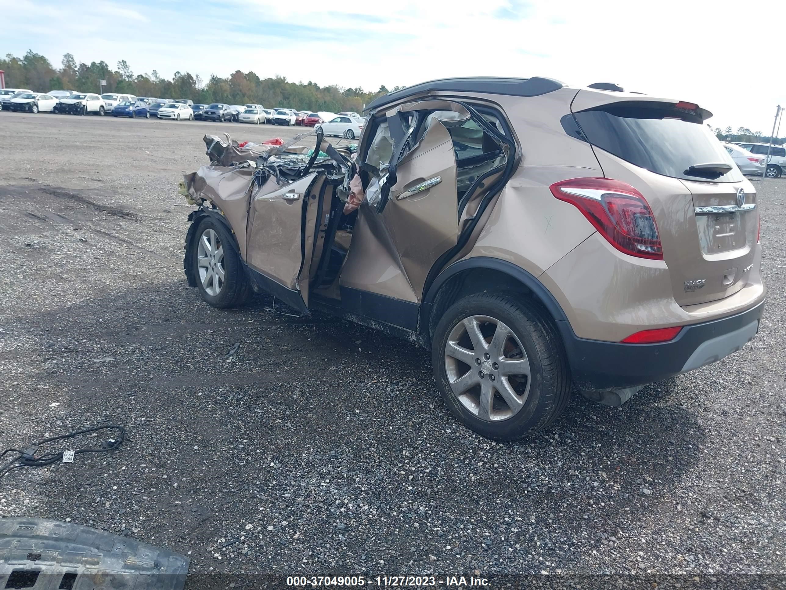 Photo 2 VIN: KL4CJDSB7JB616780 - BUICK ENCORE 