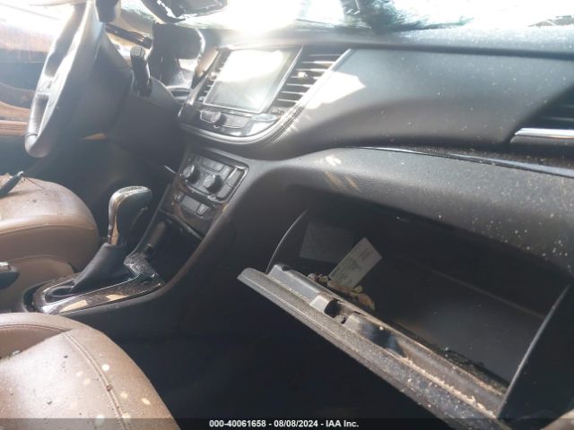 Photo 4 VIN: KL4CJDSB9JB575777 - BUICK ENCORE 