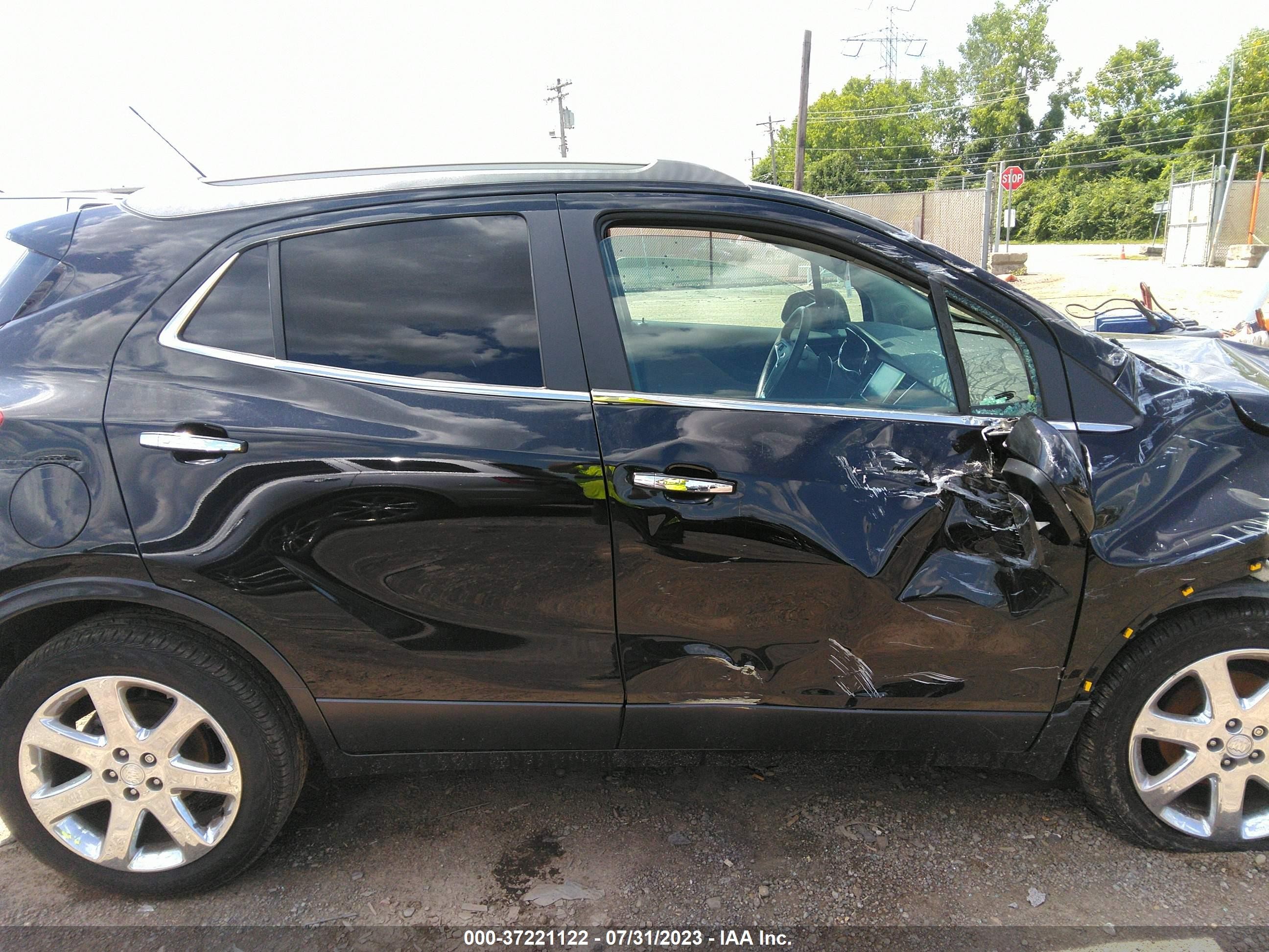 Photo 12 VIN: KL4CJDSBXHB203584 - BUICK ENCORE 