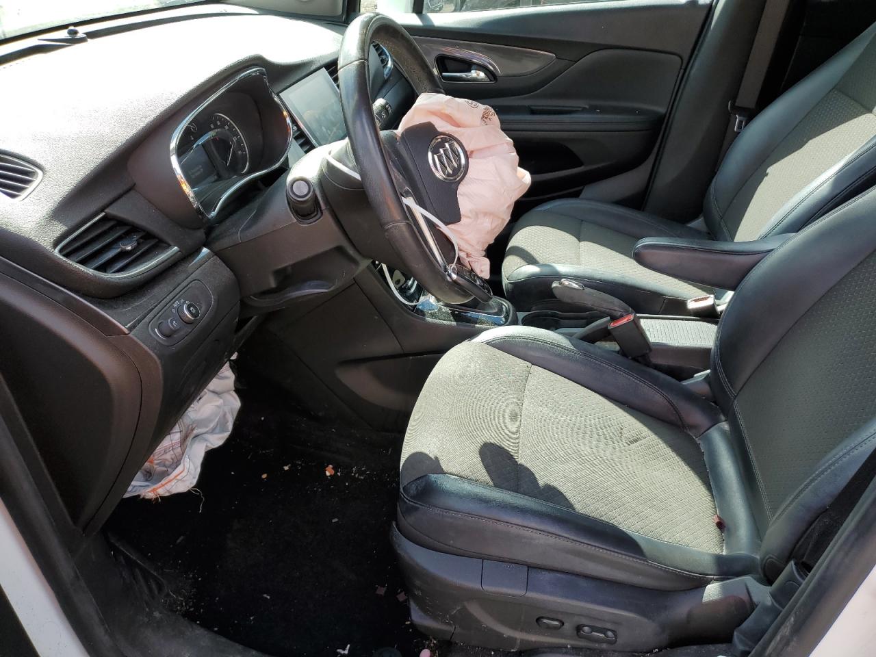 Photo 6 VIN: KL4CJESB2LB045191 - BUICK ENCORE 