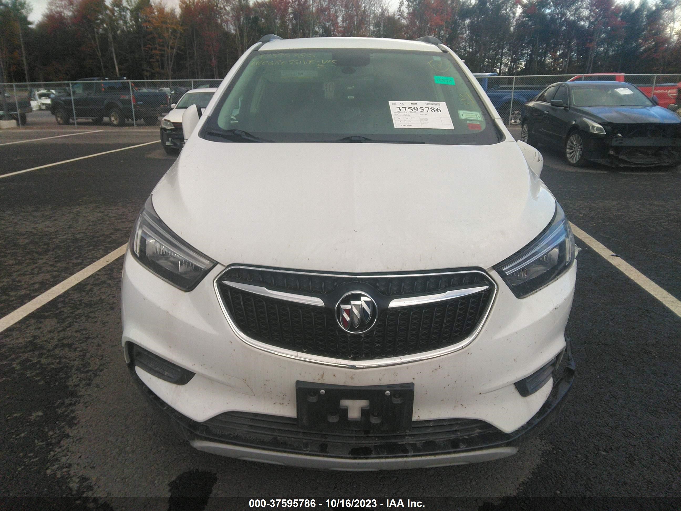 Photo 11 VIN: KL4CJESB3JB665609 - BUICK ENCORE 