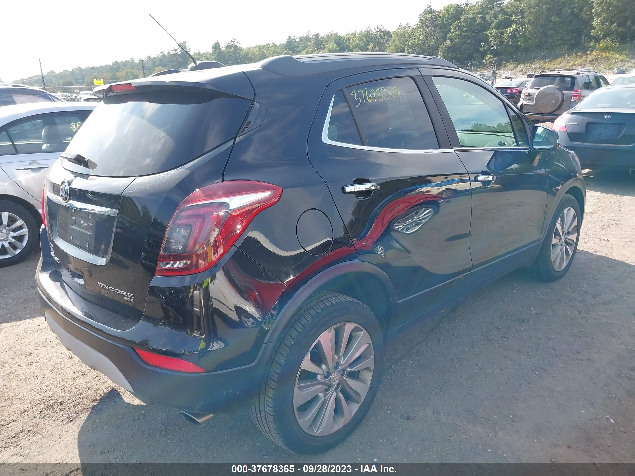 Photo 3 VIN: KL4CJESB4HB186643 - BUICK ENCORE 