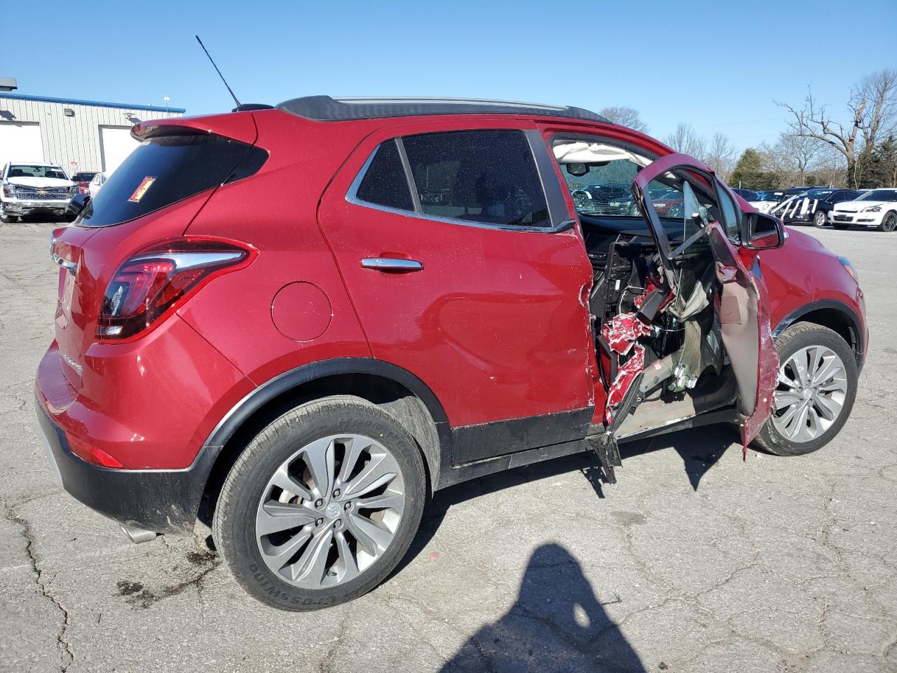 Photo 2 VIN: KL4CJESB4JB568189 - BUICK ENCORE 