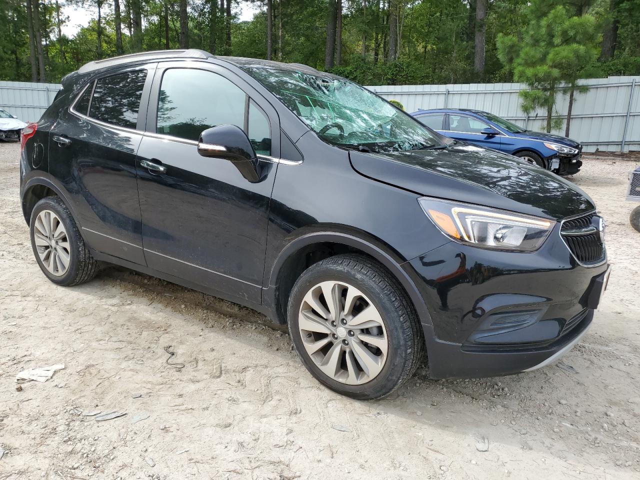 Photo 3 VIN: KL4CJESB4KB724121 - BUICK ENCORE 