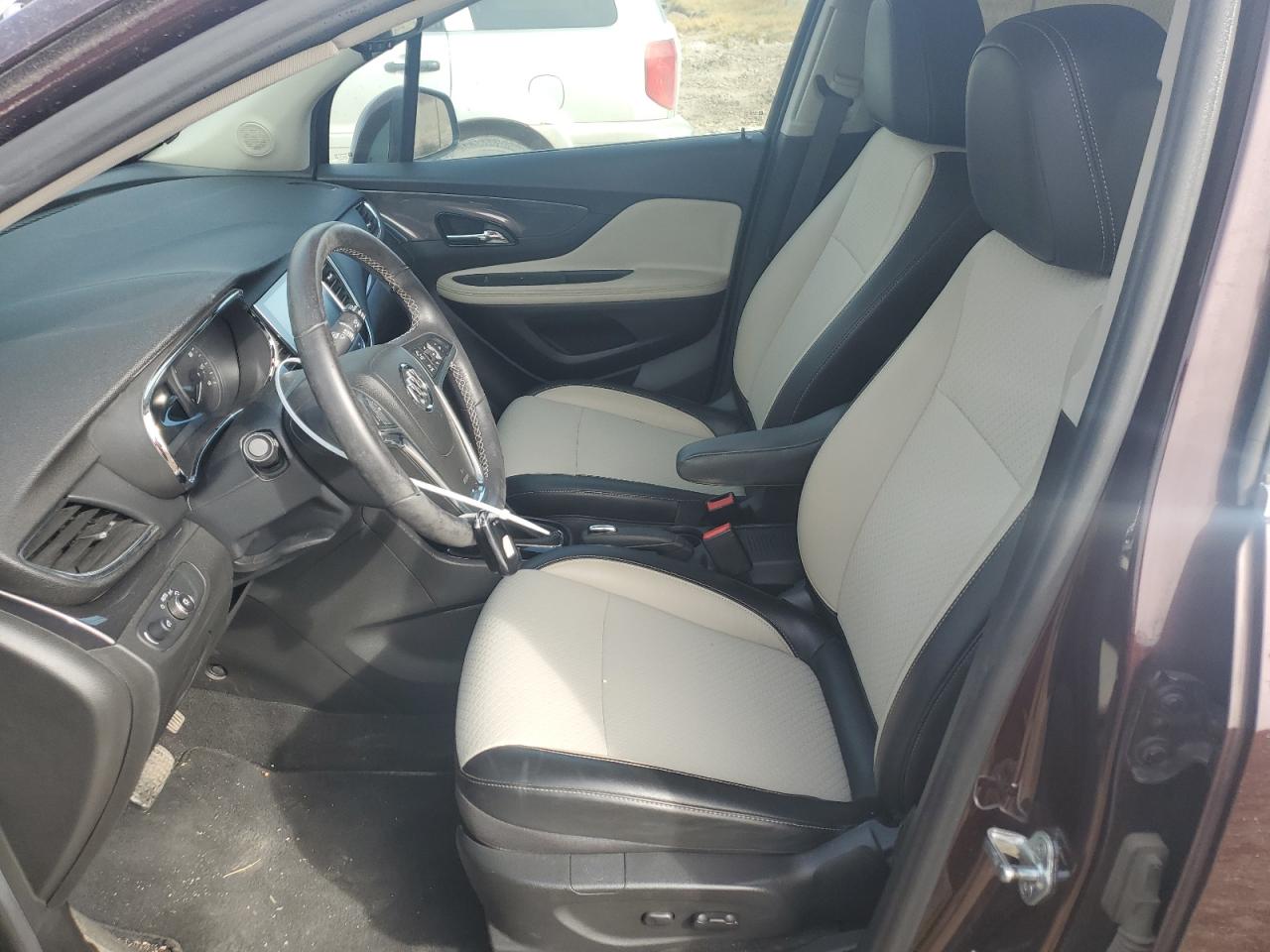 Photo 6 VIN: KL4CJESB7HB112844 - BUICK ENCORE 