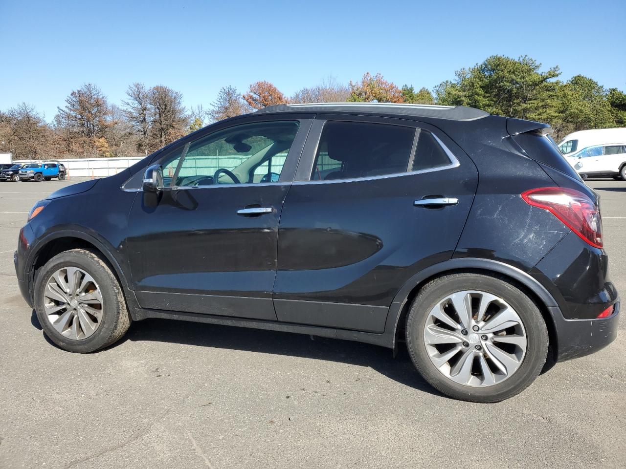 Photo 1 VIN: KL4CJESB7KB778352 - BUICK ENCORE 