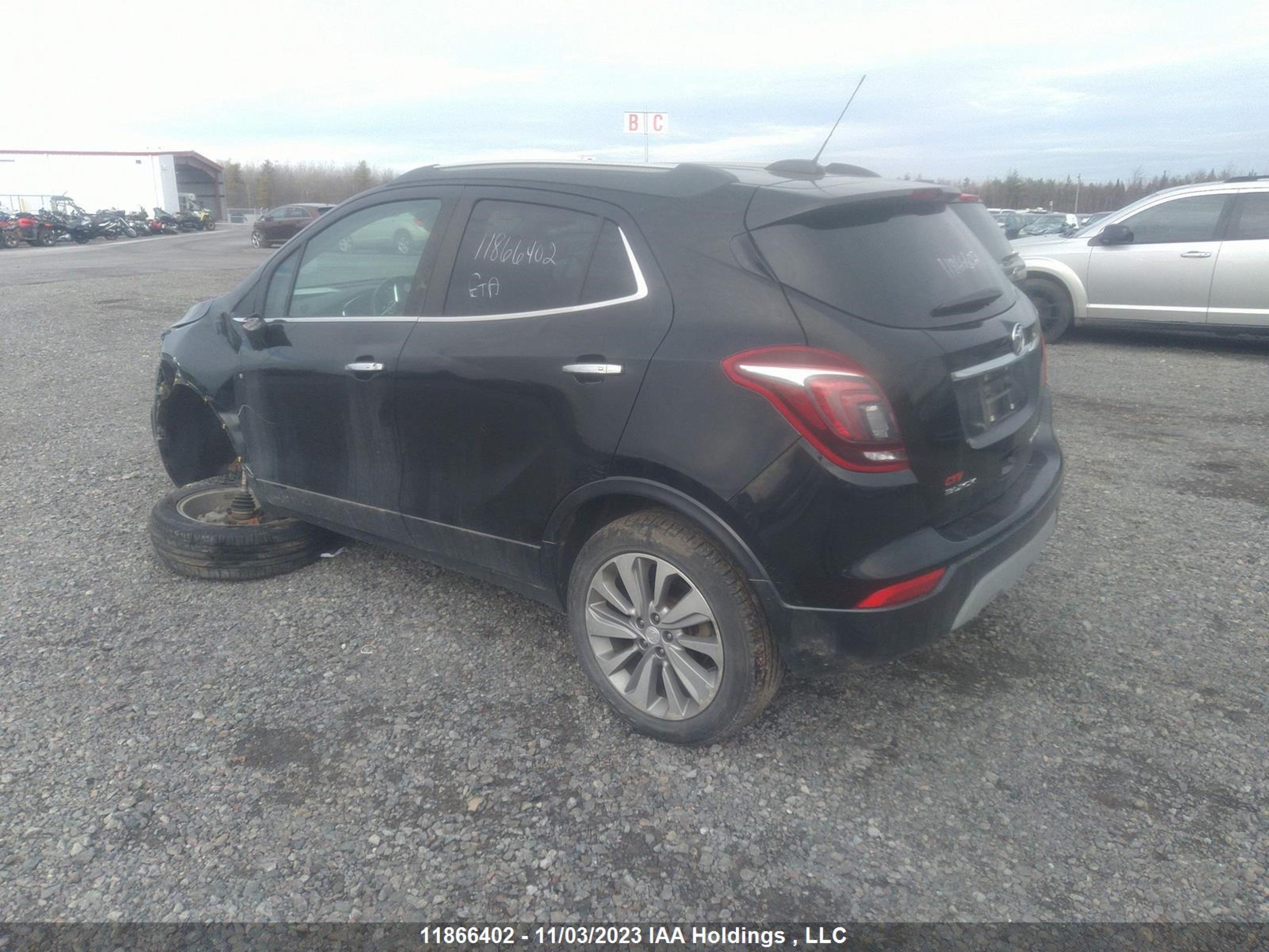 Photo 2 VIN: KL4CJESBXJB687638 - BUICK ENCORE 