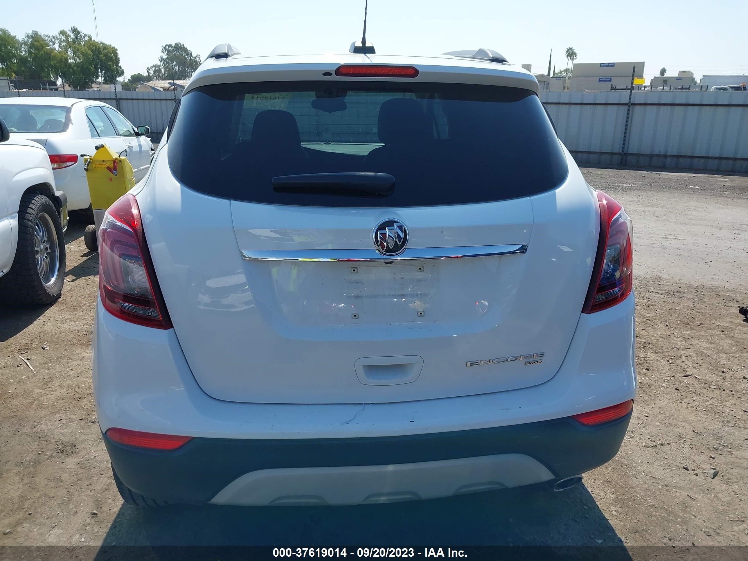 Photo 16 VIN: KL4CJESM6NB511984 - BUICK ENCORE 