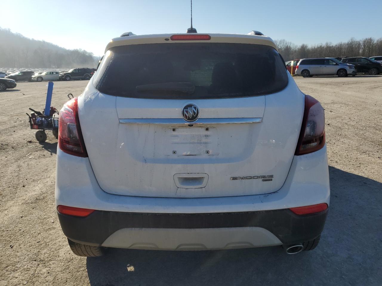 Photo 5 VIN: KL4CJESM8NB527300 - BUICK ENCORE 