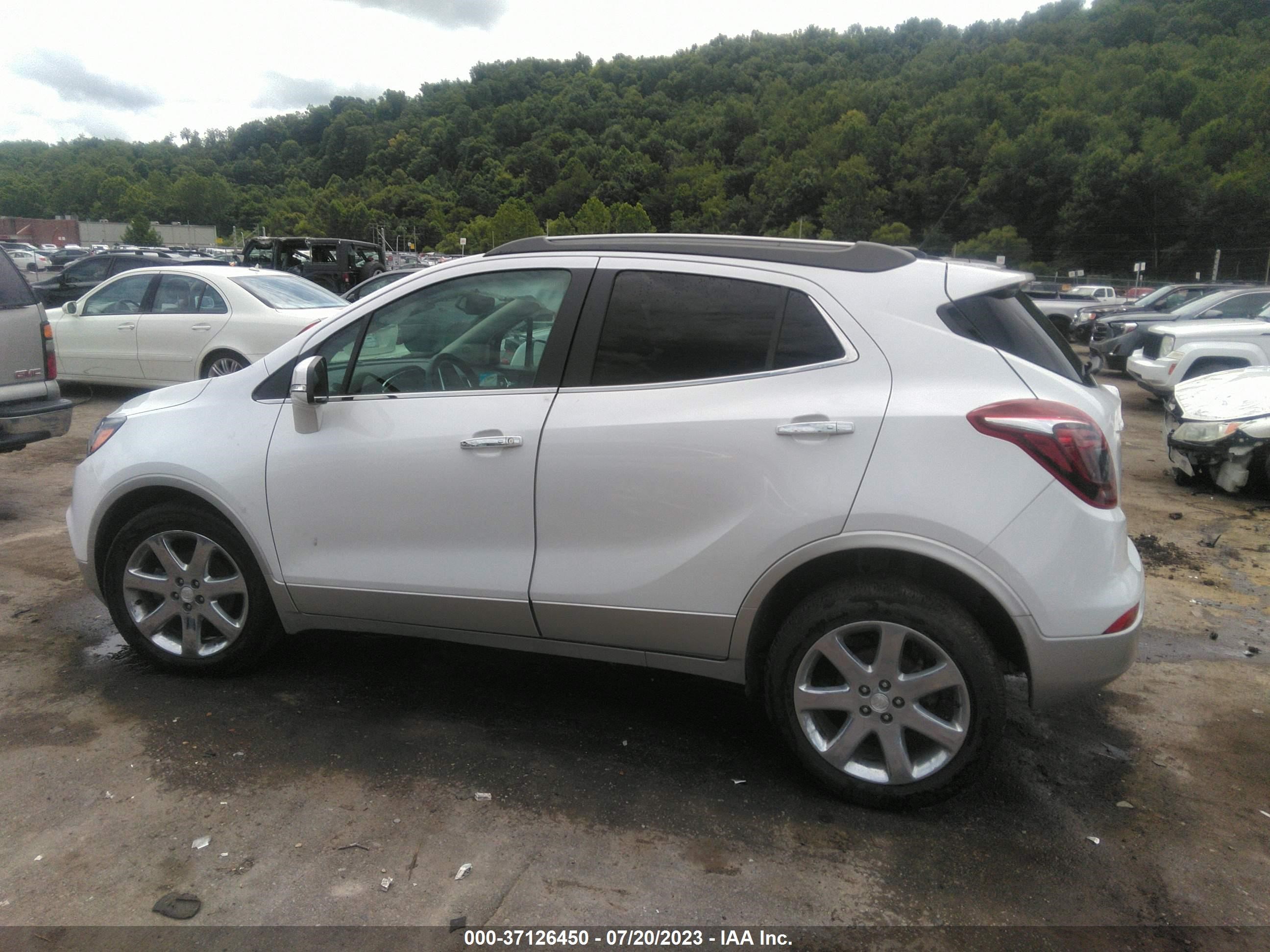 Photo 14 VIN: KL4CJGSB0HB223764 - BUICK ENCORE 