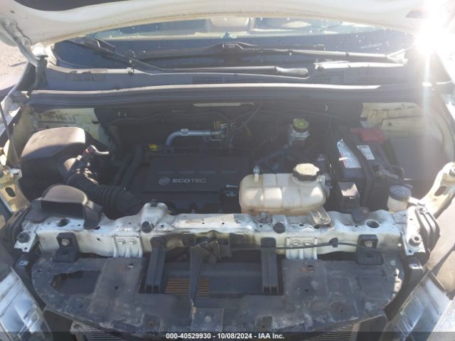 Photo 9 VIN: KL4CJGSB1FB244703 - BUICK ENCORE 