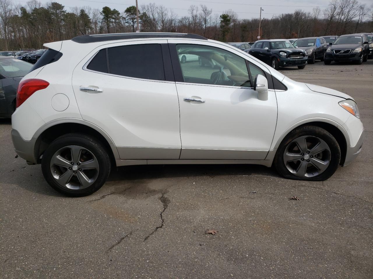 Photo 2 VIN: KL4CJGSB2EB606469 - BUICK ENCORE 