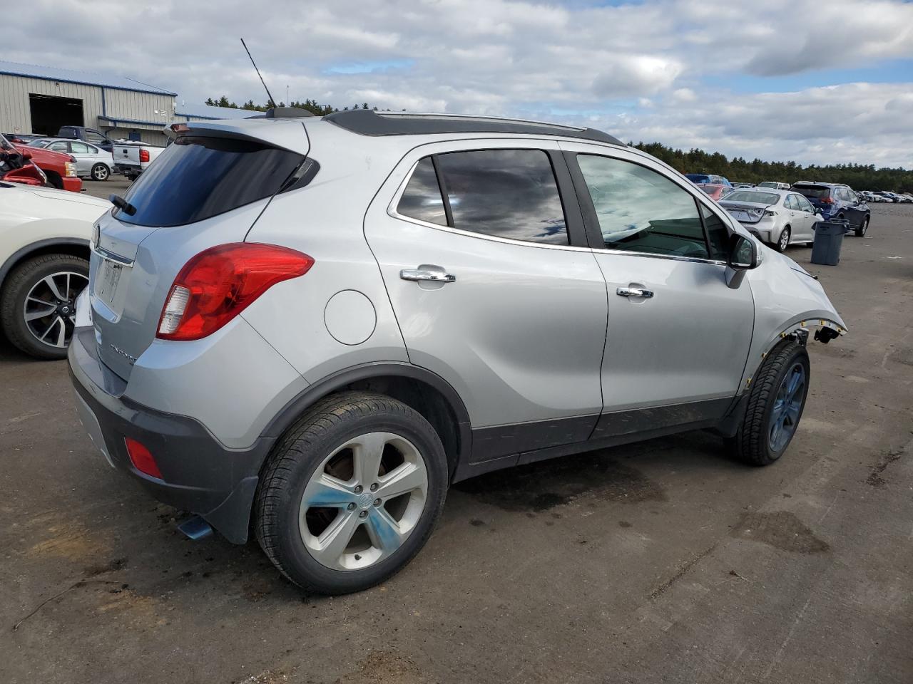 Photo 2 VIN: KL4CJGSB4FB033298 - BUICK ENCORE 