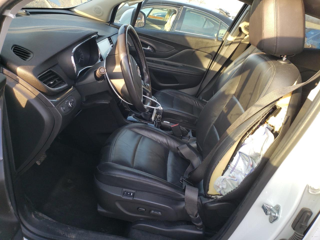 Photo 6 VIN: KL4CJGSB6LB046999 - BUICK ENCORE 