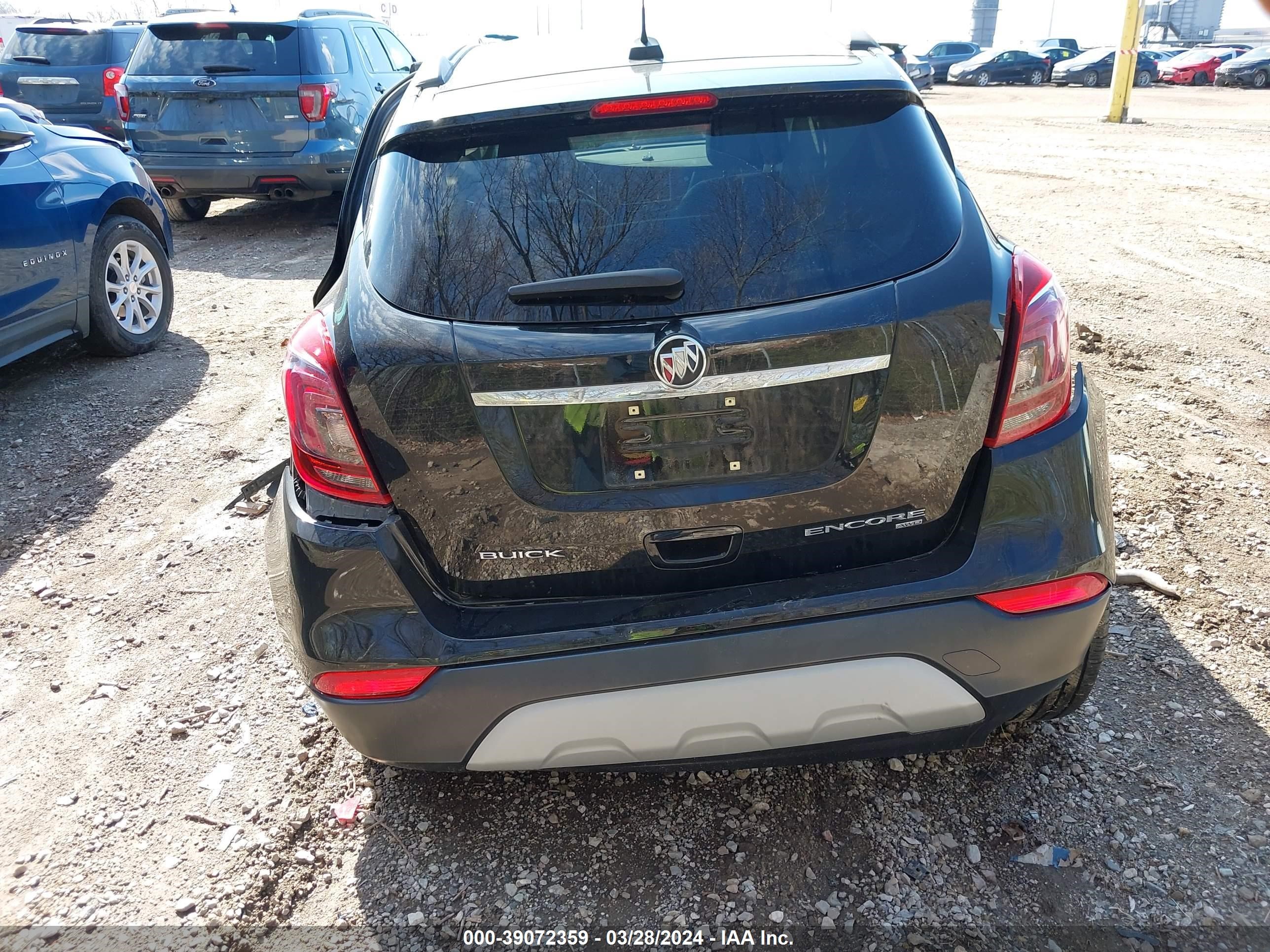 Photo 15 VIN: KL4CJGSBXJB586398 - BUICK ENCORE 