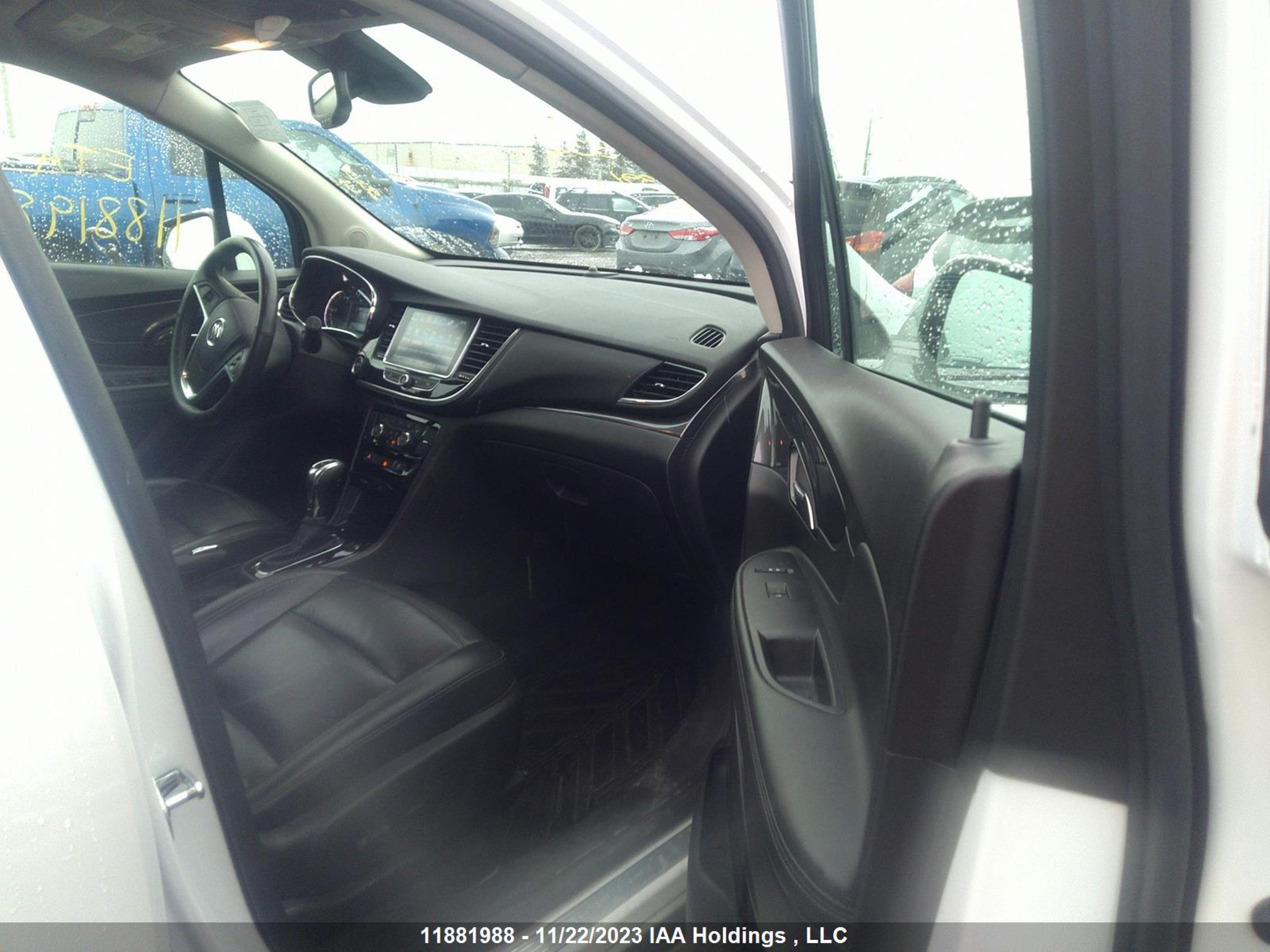 Photo 4 VIN: KL4CJGSM1KB843368 - BUICK ENCORE 