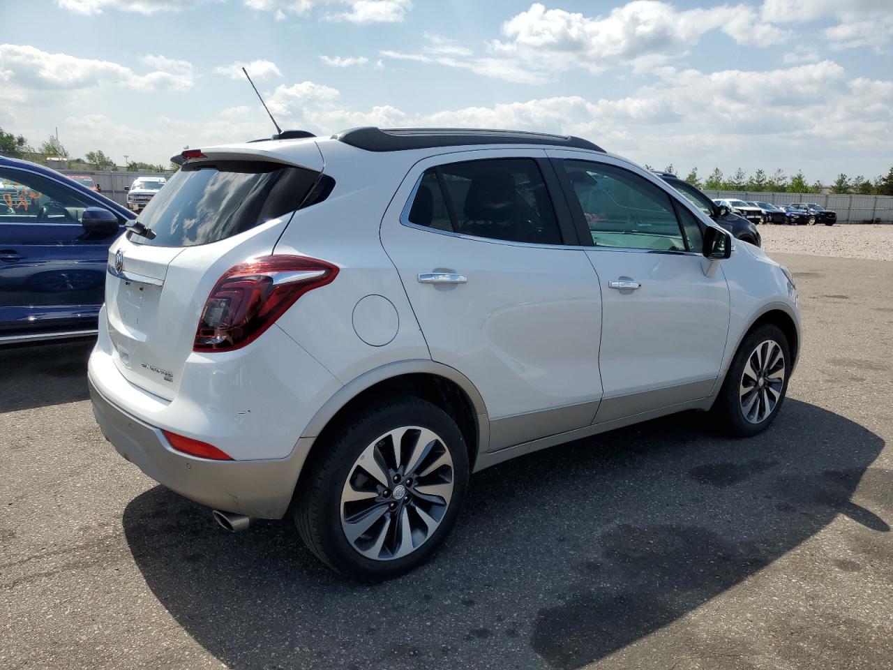 Photo 2 VIN: KL4CJGSM4KB912019 - BUICK ENCORE 