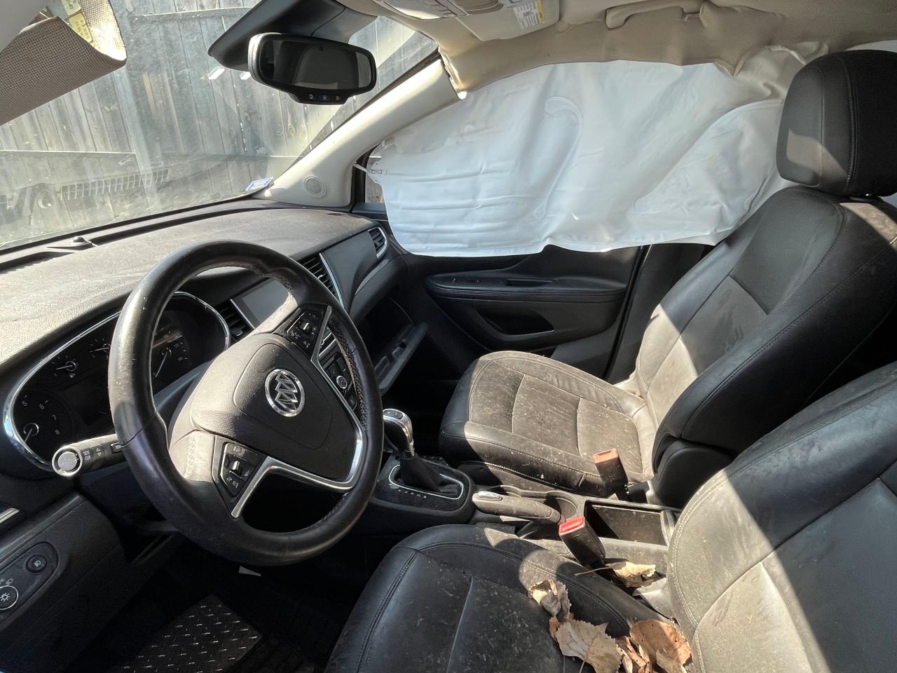 Photo 4 VIN: KL4CJHSB7HB044837 - BUICK ENCORE 