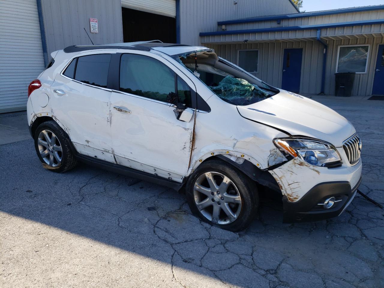 Photo 3 VIN: KL4CJHSB8GB704320 - BUICK ENCORE 