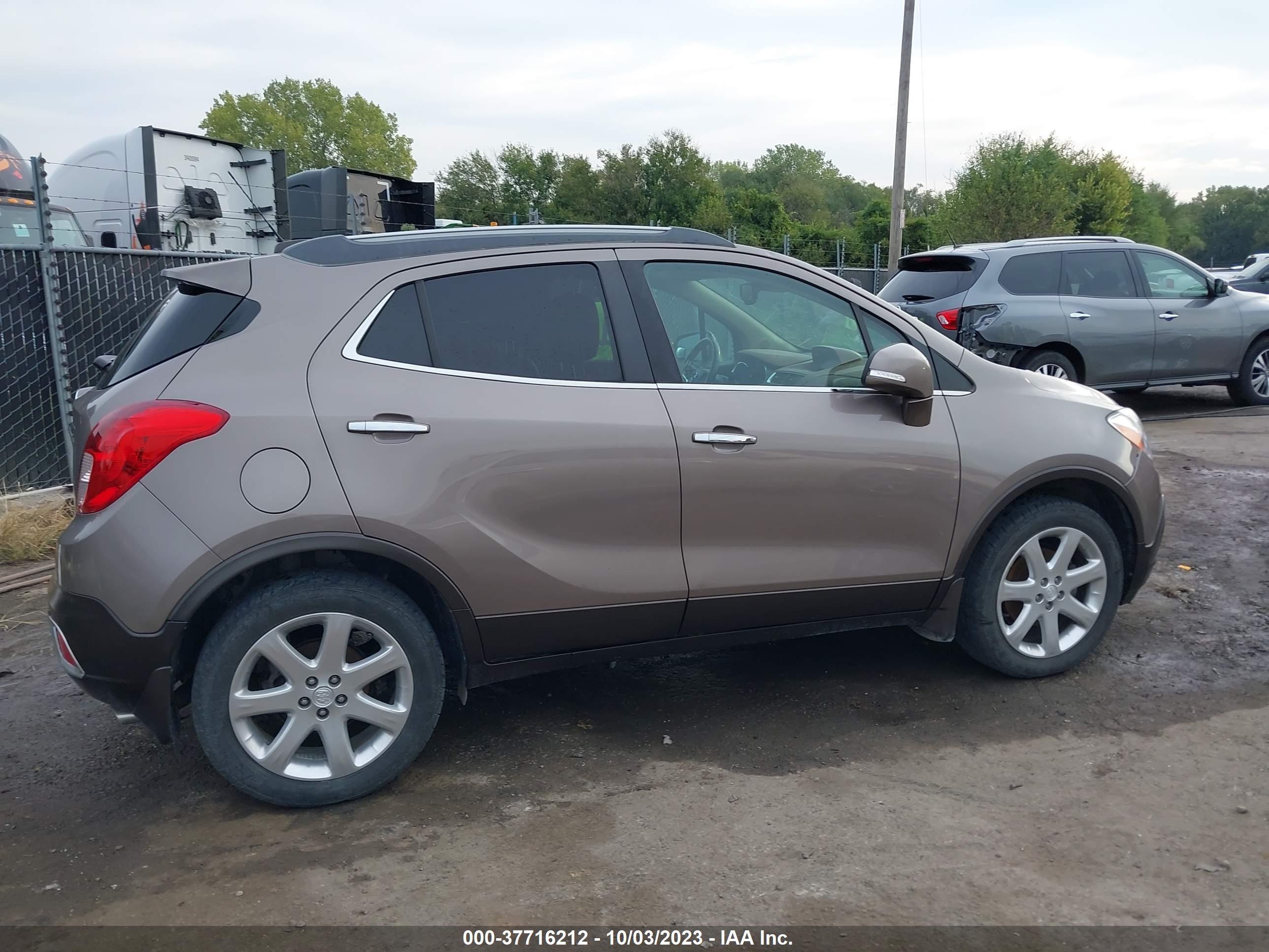 Photo 12 VIN: KL4CJHSB9FB127022 - BUICK ENCORE 