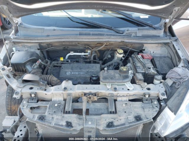 Photo 9 VIN: KL4CJHSBXFB154844 - BUICK ENCORE 