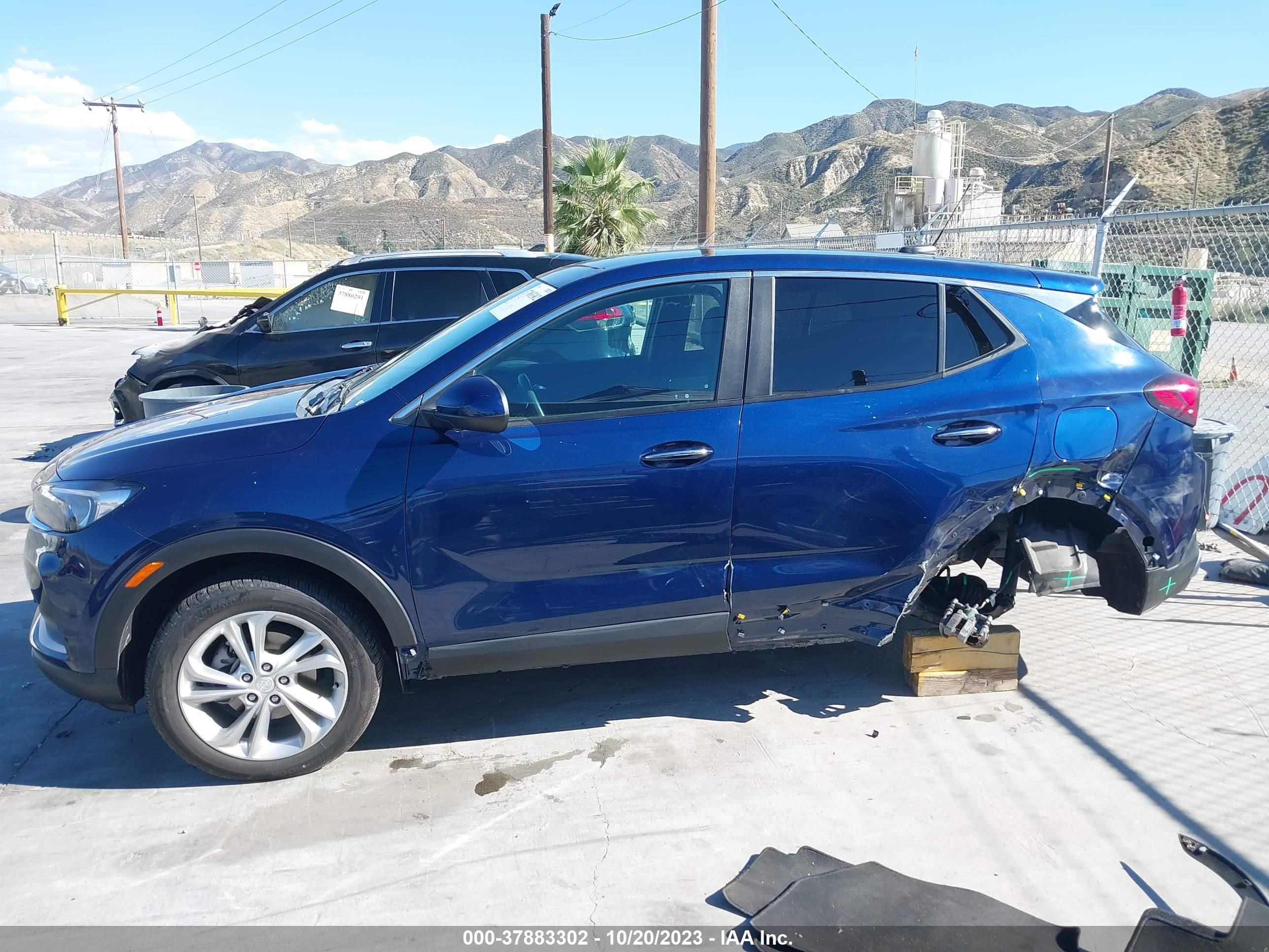 Photo 13 VIN: KL4MMBS21PB013655 - BUICK ENCORE GX 