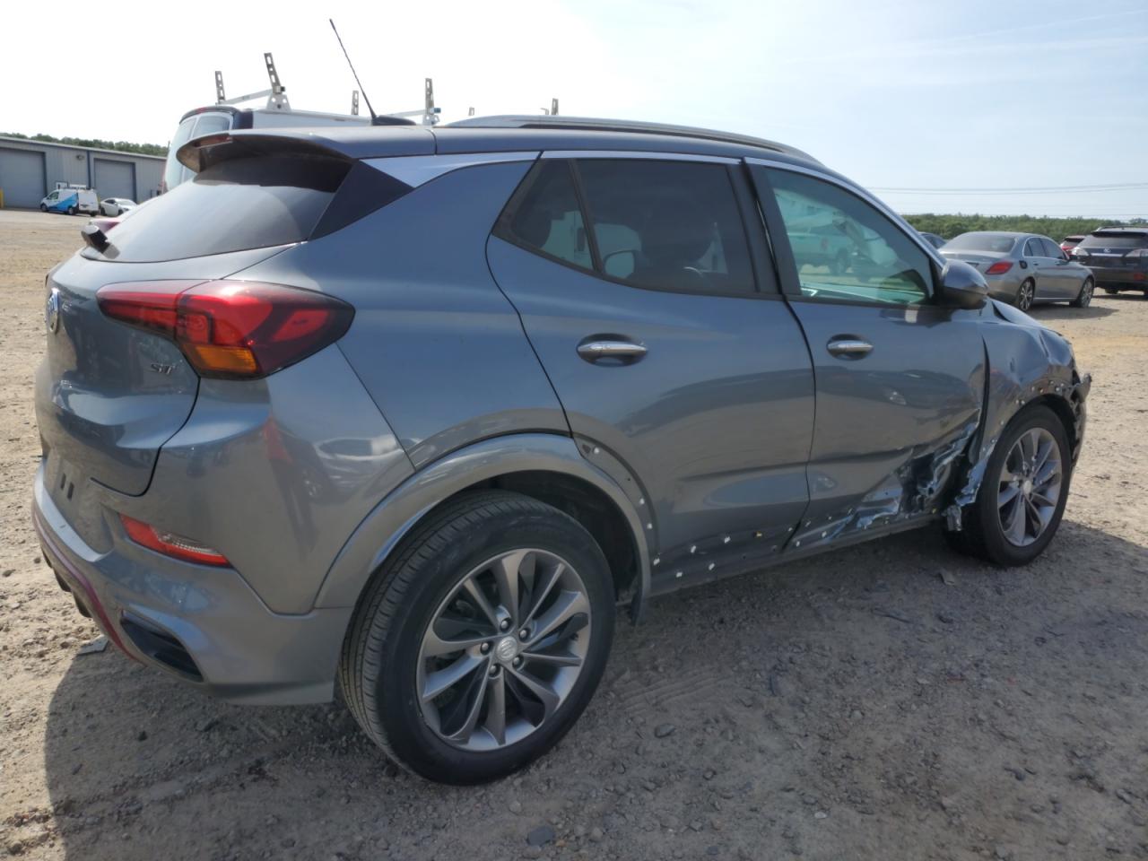 Photo 2 VIN: KL4MMBS27MB072995 - BUICK ENCORE 