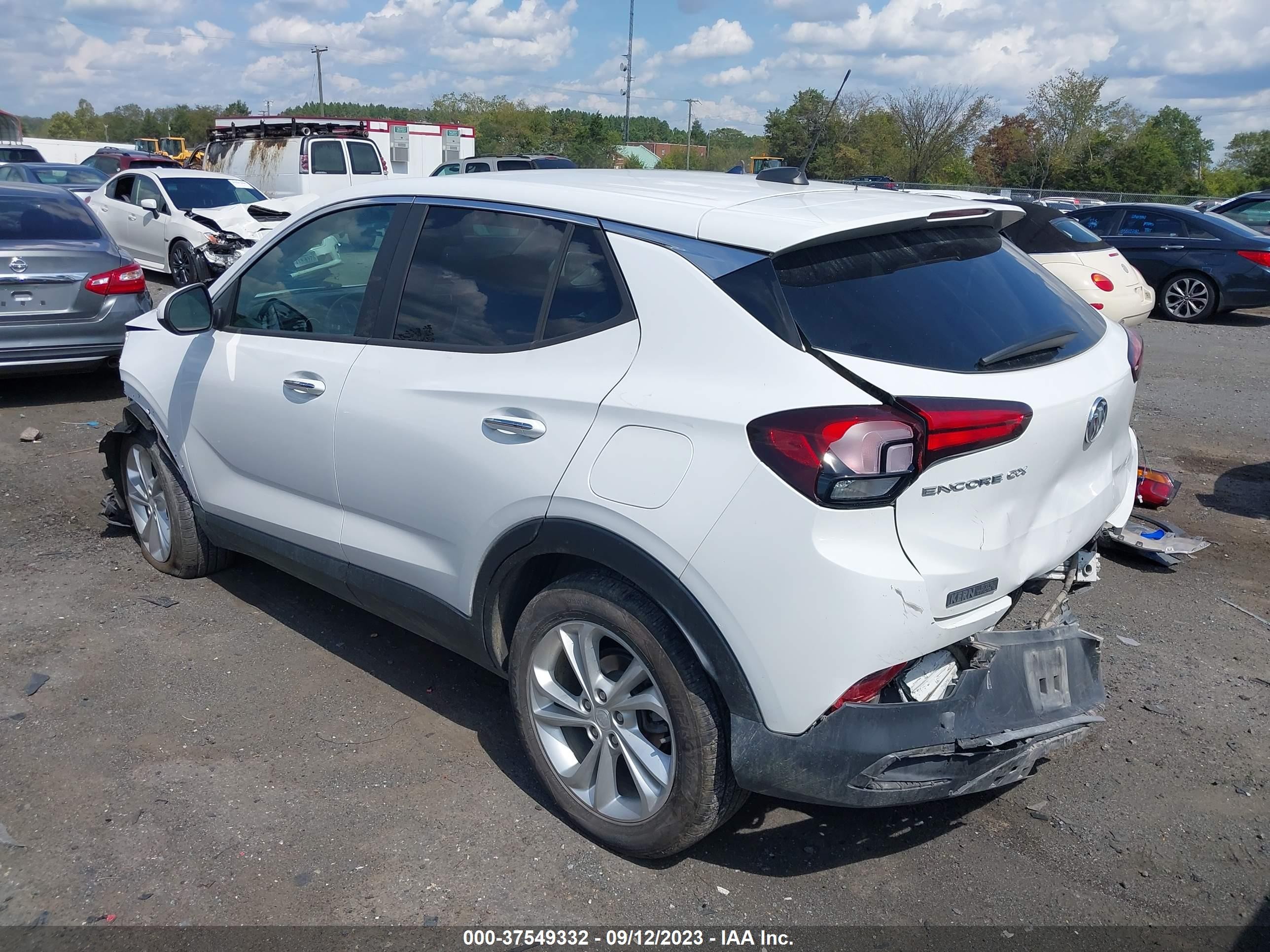 Photo 2 VIN: KL4MMBS28LB081350 - BUICK ENCORE GX 