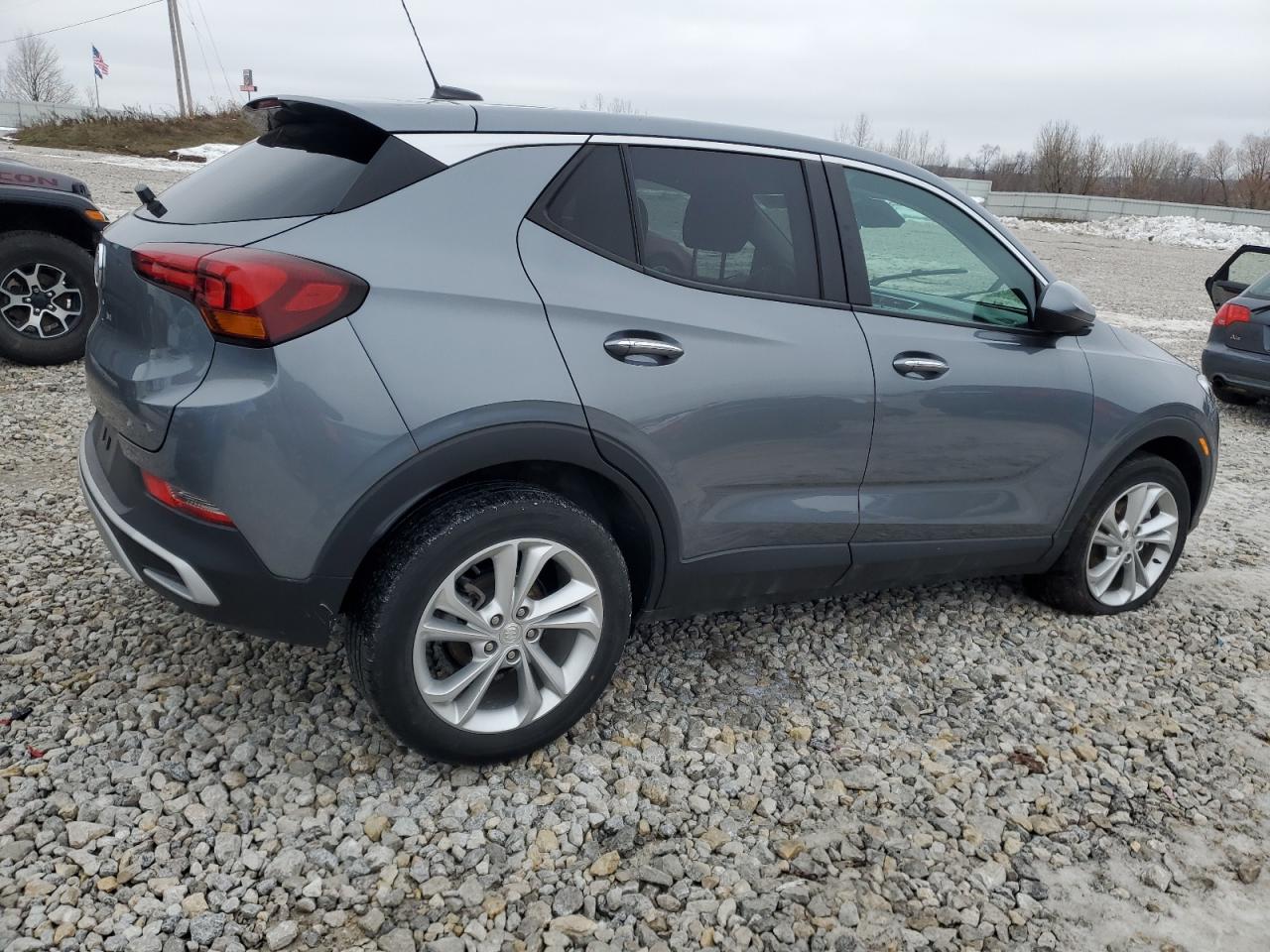 Photo 2 VIN: KL4MMBS2XMB104838 - BUICK ENCORE 