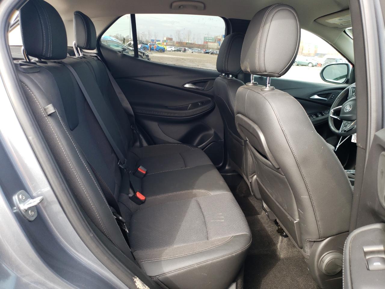 Photo 9 VIN: KL4MMCSL3NB085548 - BUICK ENCORE 