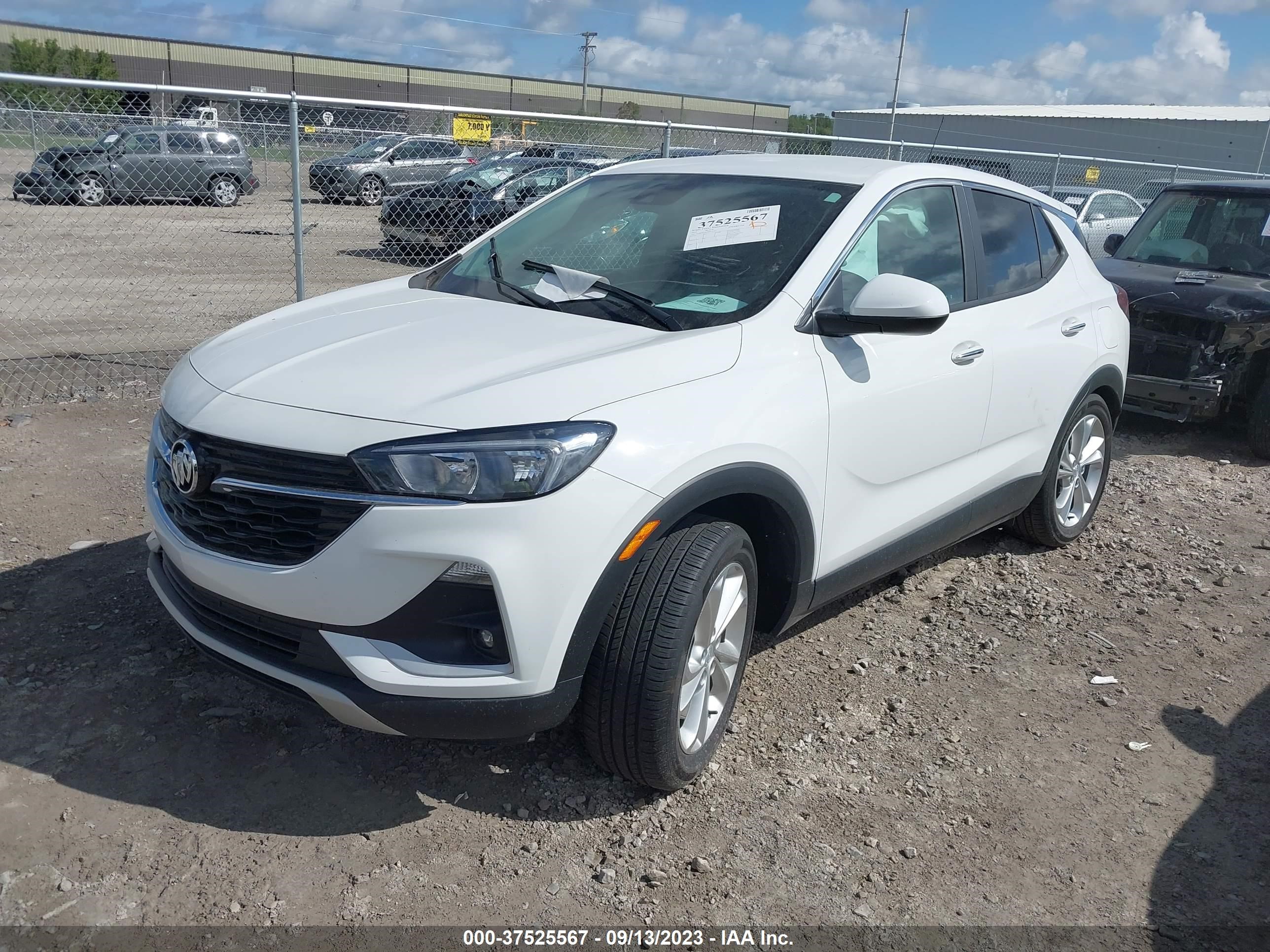 Photo 1 VIN: KL4MMCSL5NB127461 - BUICK ENCORE GX 