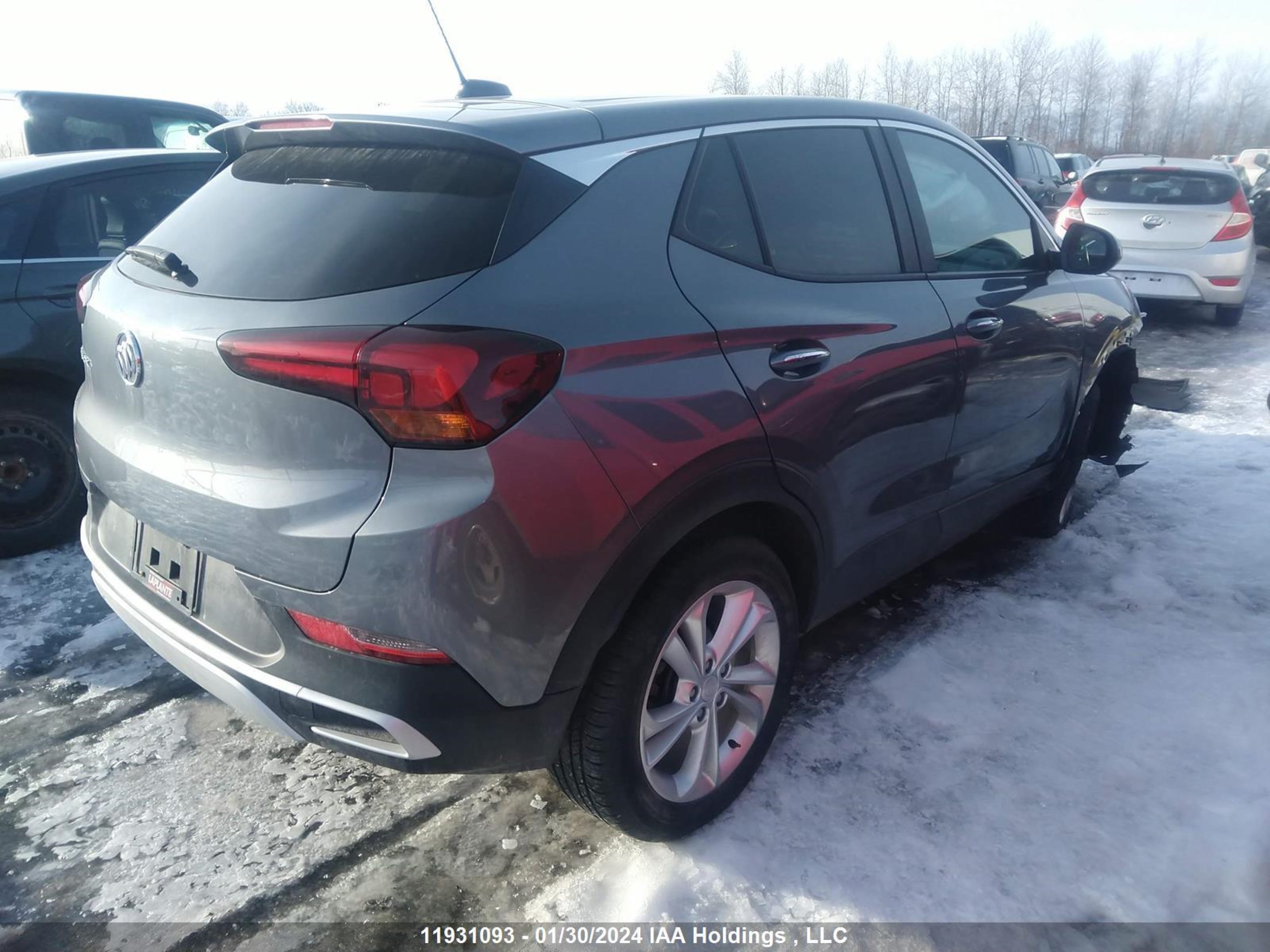 Photo 3 VIN: KL4MMCSL7NB043786 - BUICK ENCORE GX 