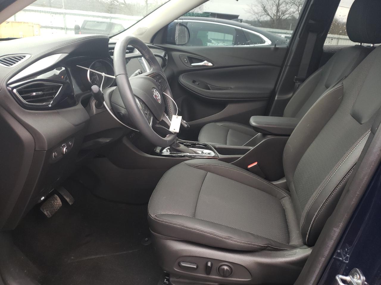 Photo 6 VIN: KL4MMDS23NB121901 - BUICK ENCORE 