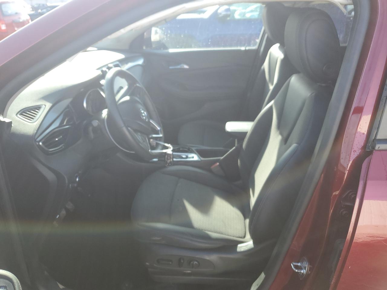 Photo 6 VIN: KL4MMDS28NB136684 - BUICK ENCORE 