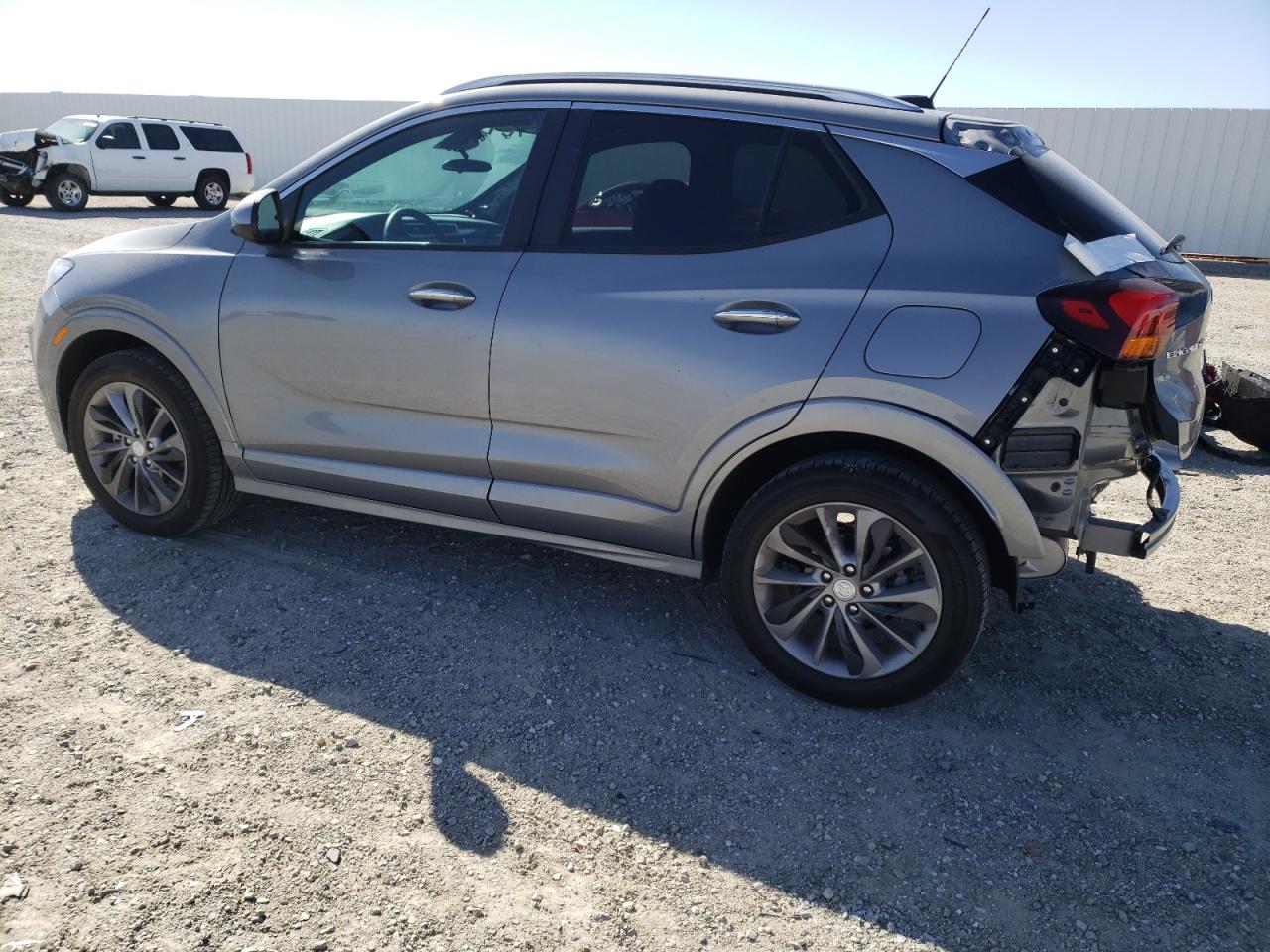 Photo 1 VIN: KL4MMDS28PB114302 - BUICK ENCORE 