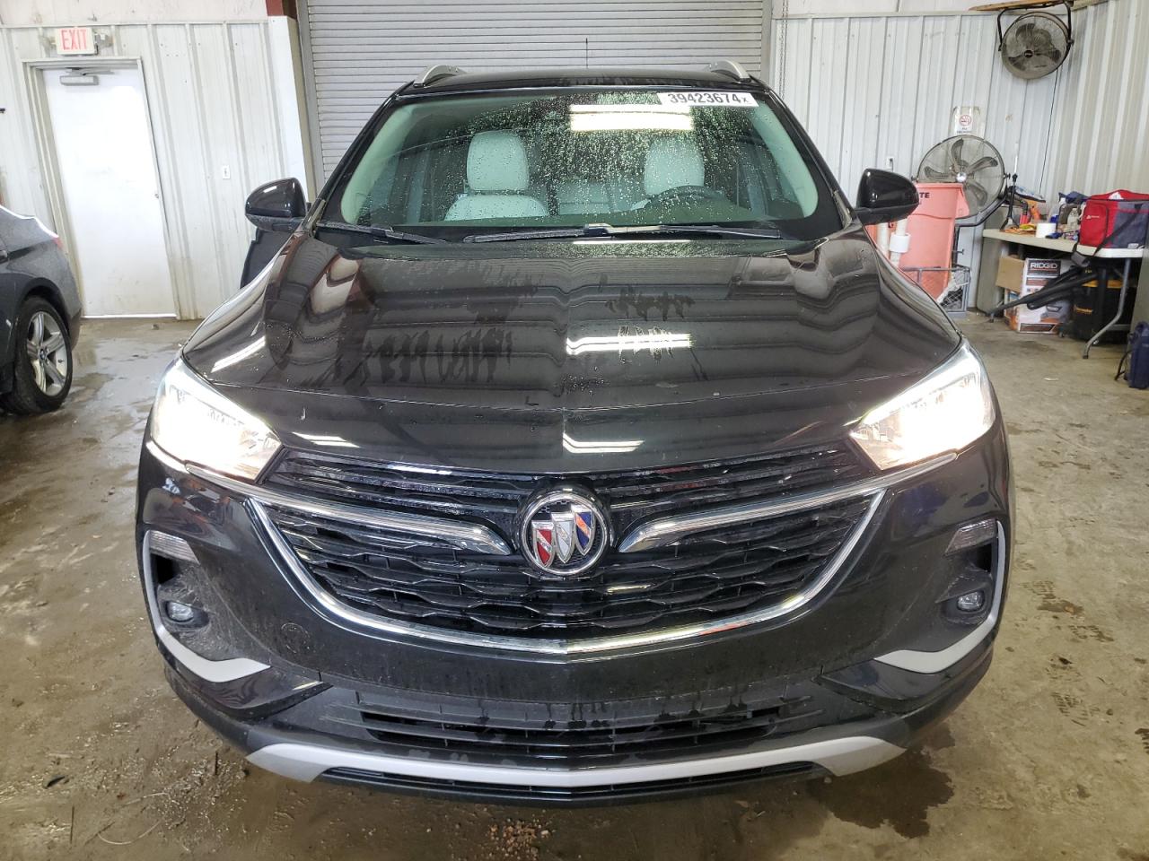 Photo 4 VIN: KL4MMDS2XPB156616 - BUICK ENCORE 