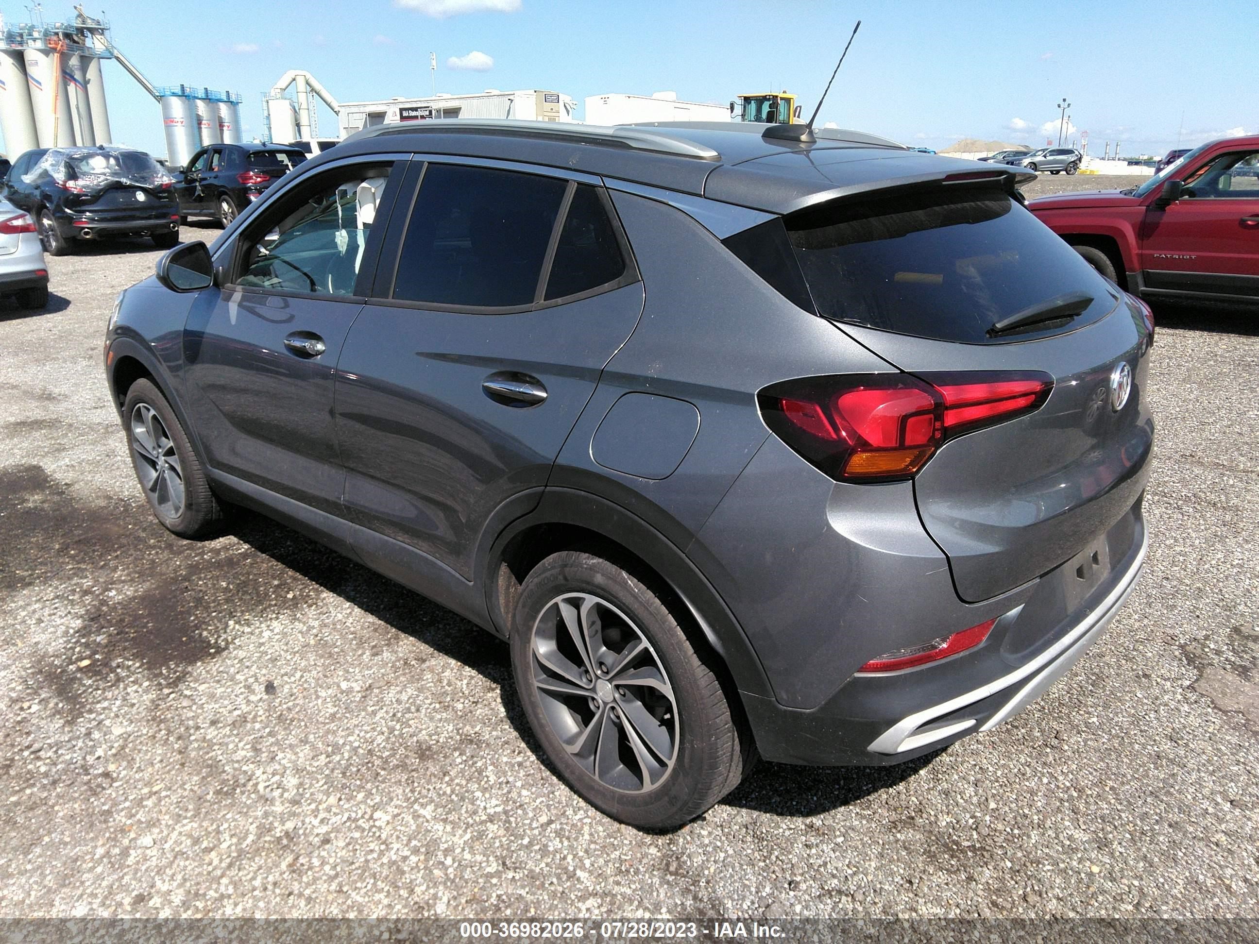 Photo 2 VIN: KL4MMESLXLB070442 - BUICK ENCORE GX 